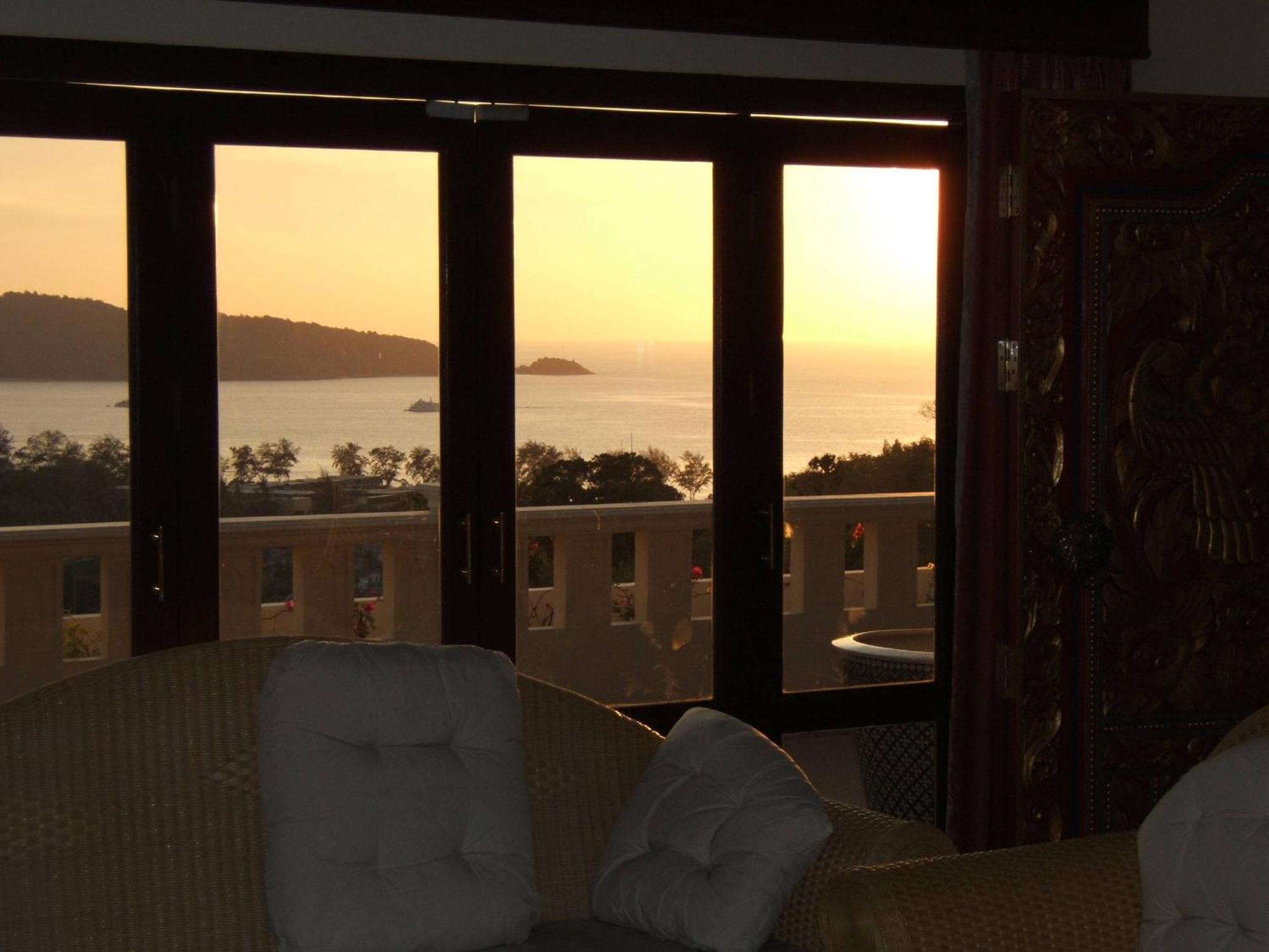 Prince Edouard Apartments & Resort Sha Extra Plus Patong Eksteriør billede