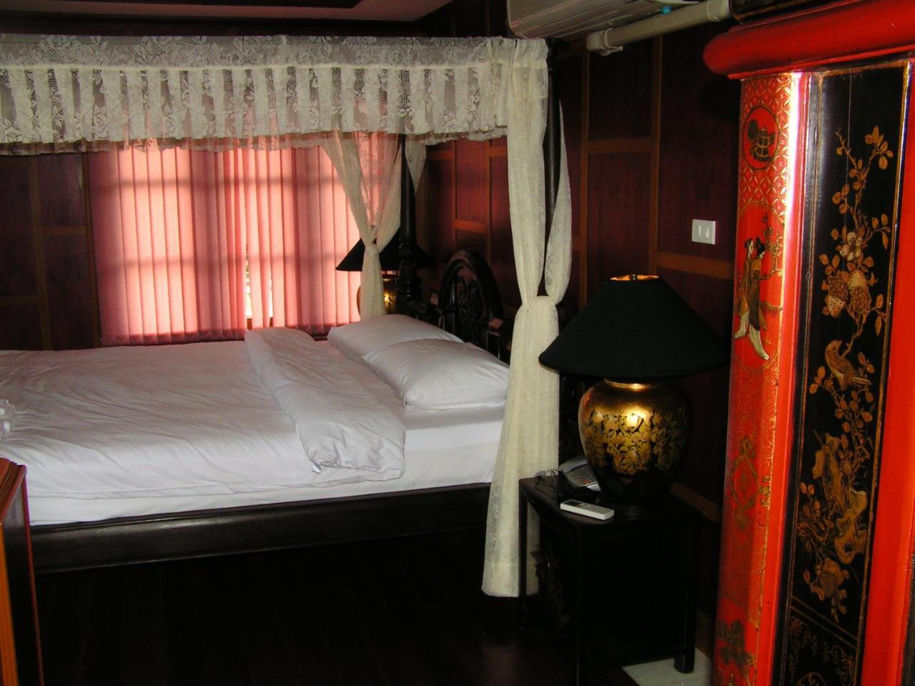 Prince Edouard Apartments & Resort Sha Extra Plus Patong Eksteriør billede