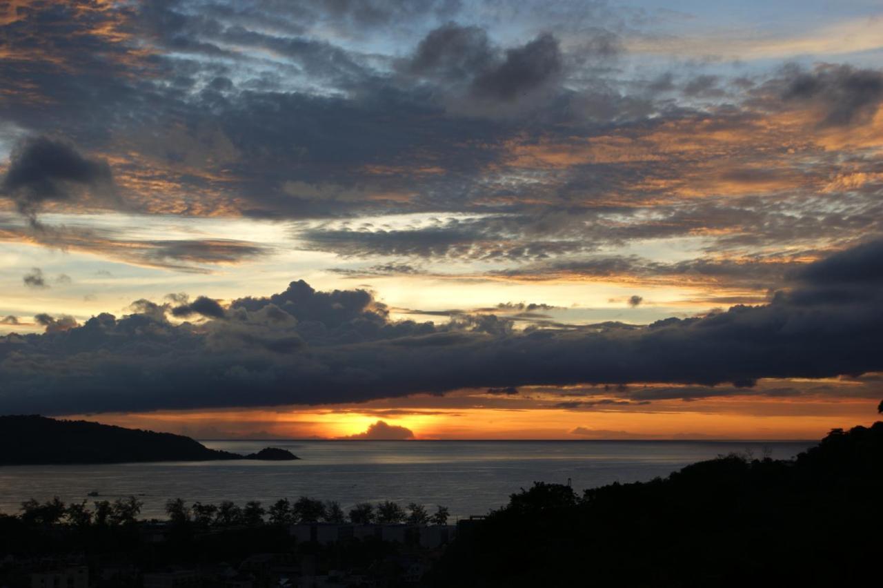Prince Edouard Apartments & Resort Sha Extra Plus Patong Eksteriør billede